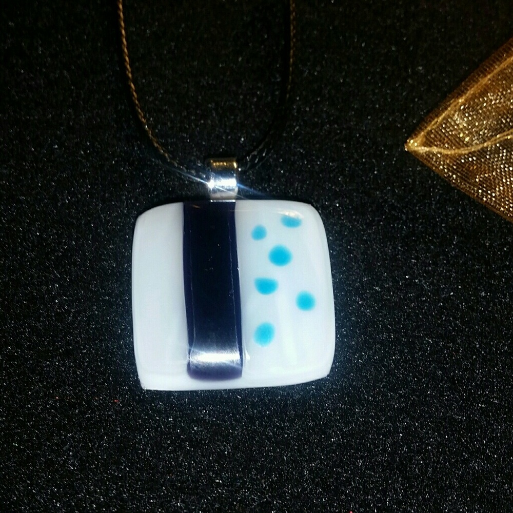 Fused glass pendant